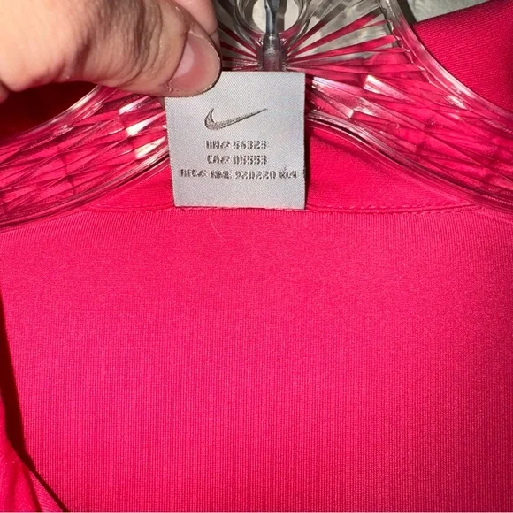 NIKE Zip Up Jacket in Hot Pink - Picture 3 of 4